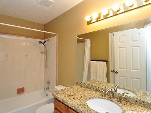 5982 W 4600 S, Hooper, UT 84315 — photo 7