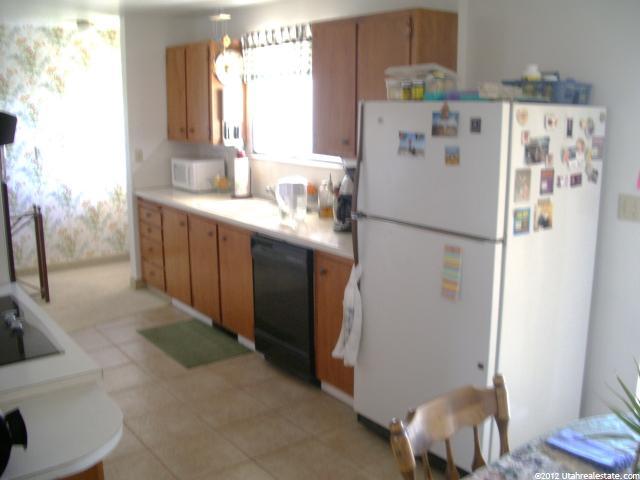 411 N 100 E, Kaysville, UT 84037 — photo 9