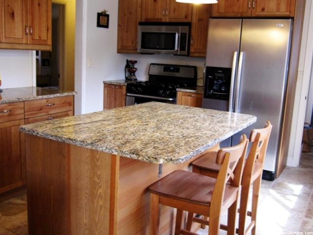 6767 S 100 E, Midvale, UT 84047 — photo 4
