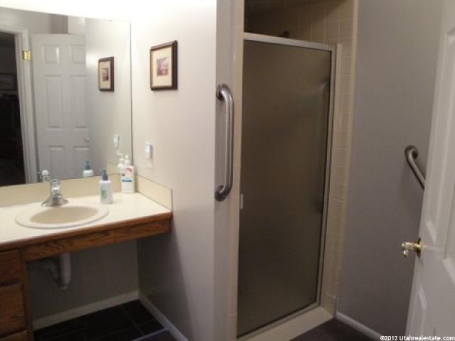 5750 S 1024 E, South Ogden, UT 84405 — photo 11