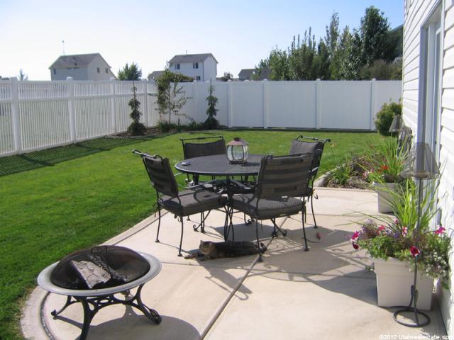 1732 N 2615 W, Clinton, UT 84015 — photo 11