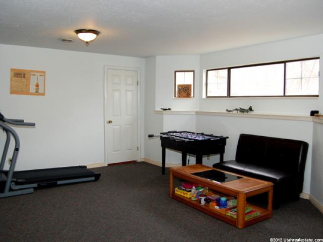 1634 E Oakcrest Cir S, Ogden, UT 84403 — photo 9