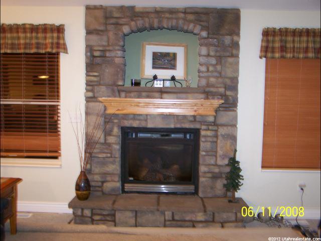 299 N 3050 W, Layton, UT 84041 — photo 8