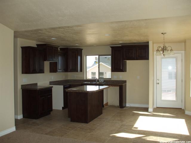 2813 S 400 W, Vernal, UT 84078 — photo 2