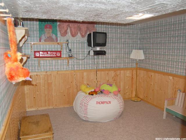 632 N 200 E, Tremonton, UT 84337 — photo 10