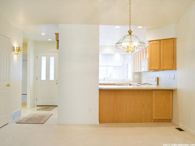5480 S 125 E, Washington Terrace, UT 84405 — photo 7