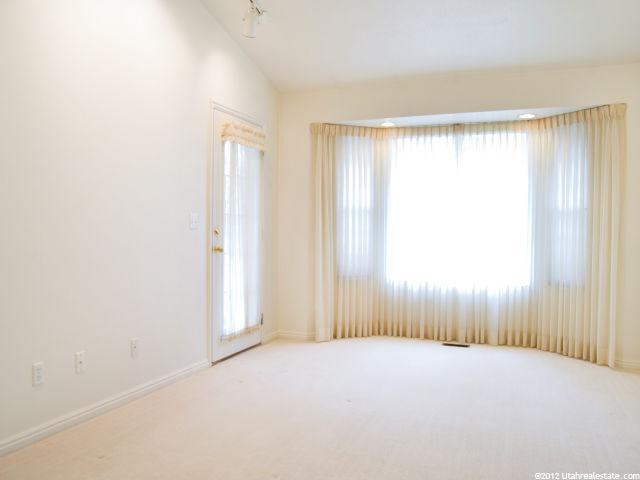 5480 S 125 E, Washington Terrace, UT 84405 — photo 8