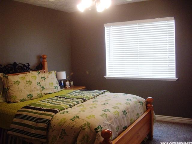 4652 S 4000 W, Roy, UT 84067 — photo 5
