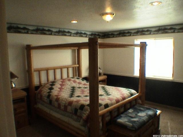 243 W 300 S, Nephi, UT 84648 — photo 6