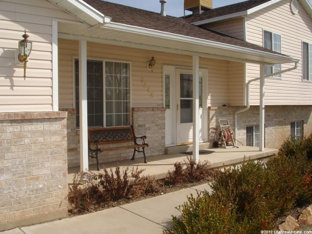 2888 N 1050 E, North Ogden, UT 84414 — photo 2
