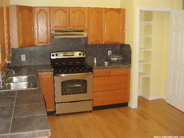 1549 E Ridgemark Dr S, Sandy, UT 84092 — photo 3