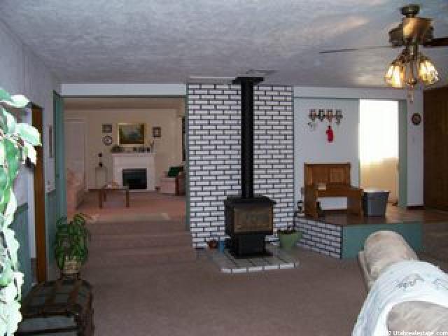 312 N 200 W, Hinckley, UT 84635 — photo 3
