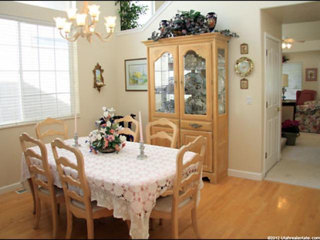 610 E Land Rush Dr, Midvale, UT 84047 — photo 7