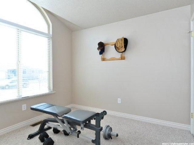 2790 W 3500 N, Farr West, UT 84404 — photo 8