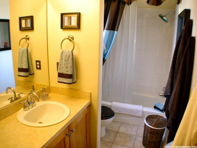 1444 S Cobblestone E, Ogden, UT 84404 — photo 11