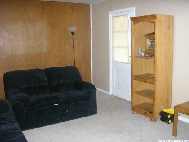 3887 Grandview Dr, Ogden, UT 84403 — photo 3