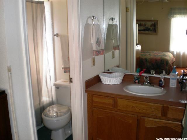 161 W 950 S, St. George, UT 84770 — photo 7