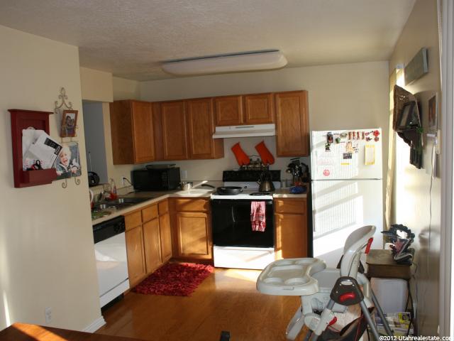 540 S 425 E, Clearfield, UT 84015 — photo 3