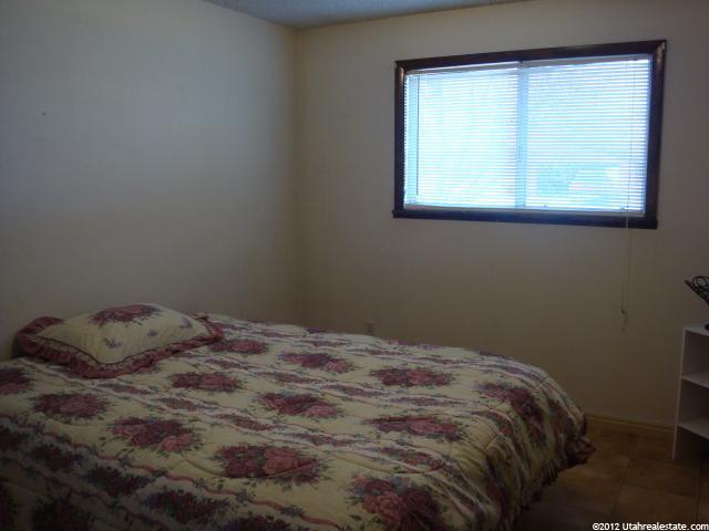 935 S 2100 W, Vernal, UT 84078 — photo 6
