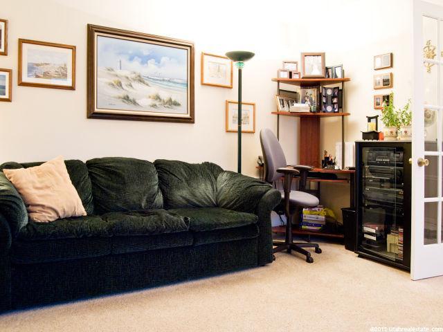 562 S 10 W, Farmington, UT 84025 — photo 5