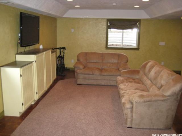 159 E 2275 S, Clearfield, UT 84015 — photo 12