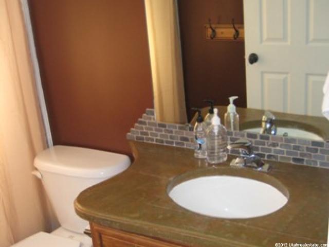 159 E 2275 S, Clearfield, UT 84015 — photo 8