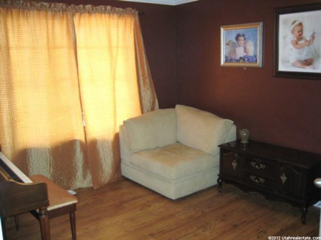159 E 2275 S, Clearfield, UT 84015 — photo 9