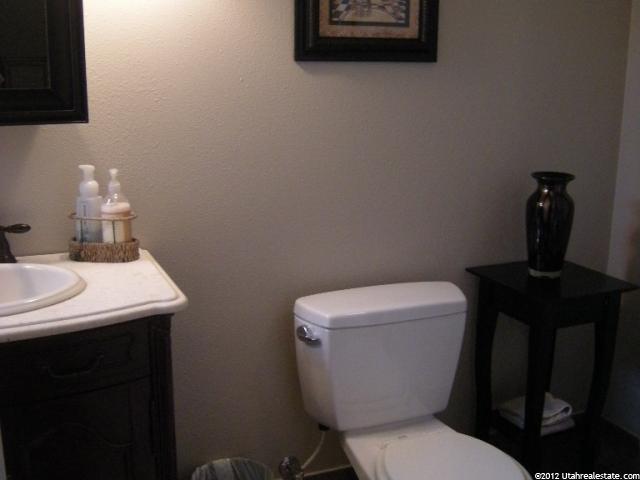100 N 1350 W #8, Vernal, UT 84078 — photo 9
