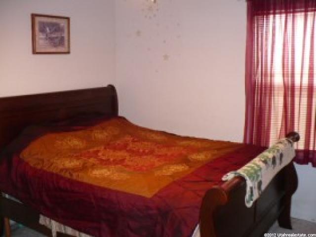 3985 S 2225 W, Roy, UT 84067 — photo 4