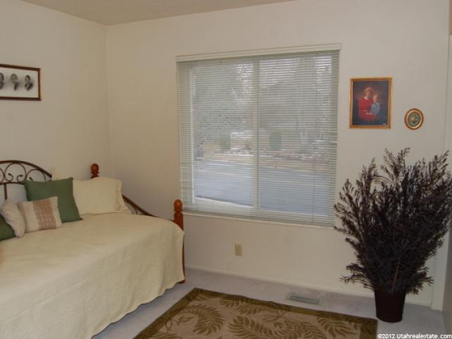 8673 S 1700 E, Sandy, UT 84093 — photo 11
