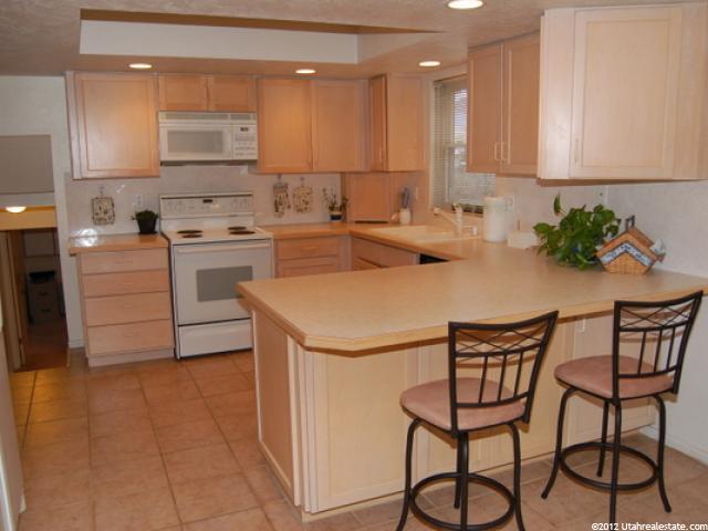 8673 S 1700 E, Sandy, UT 84093 — photo 6