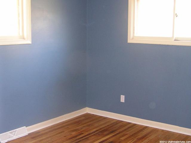 1230 E Sheridan Dr, Ogden, UT 84404 — photo 4