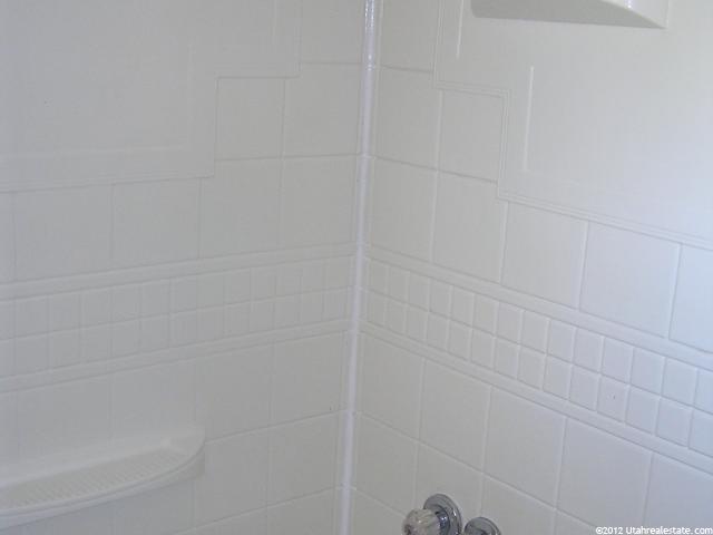 1230 E Sheridan Dr, Ogden, UT 84404 — photo 6