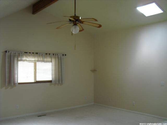 531 W 1175 N, Centerville, UT 84014 — photo 5