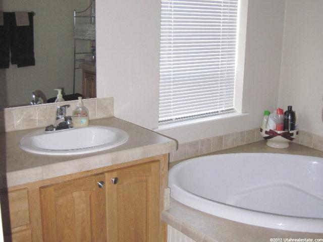 610 W 990 S, Tremonton, UT 84337 — photo 2