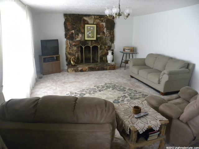 135 S 400 W, Richmond, UT 84333 — photo 3