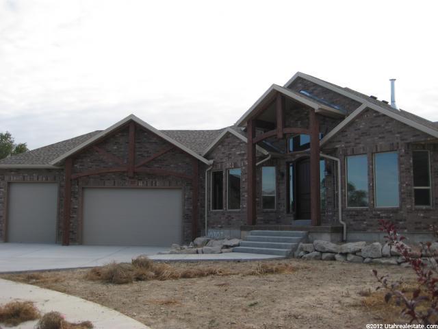 10307 Royal Meadows Ct, South Jordan, UT 84095