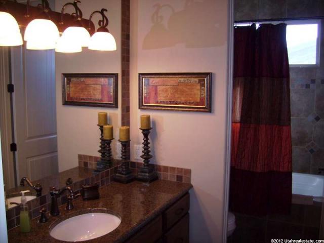 1372 W 2410 S, St. George, UT 84770 — photo 5