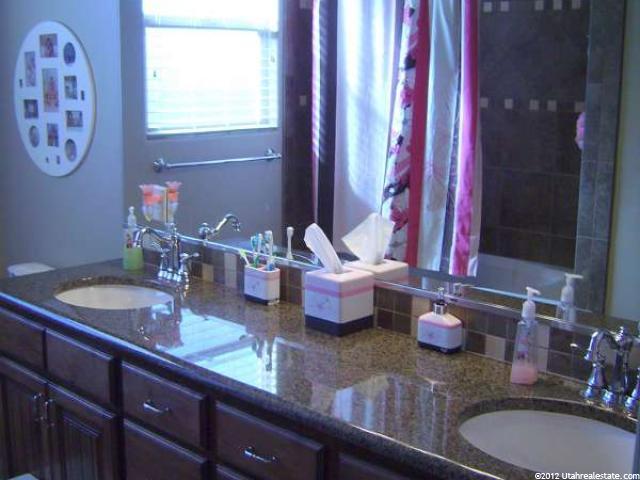 1372 W 2410 S, St. George, UT 84770 — photo 6