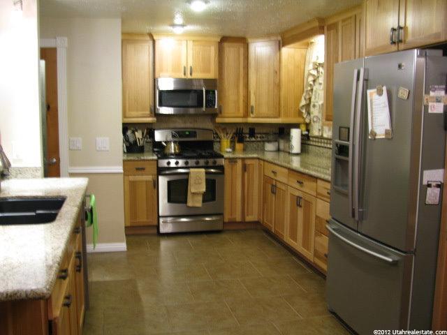 4996 S 3500 W, Roy, UT 84067 — photo 11