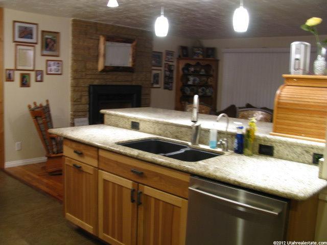 4996 S 3500 W, Roy, UT 84067 — photo 9