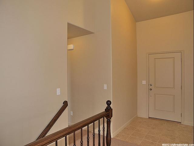 906 E Sam Cir S, Clearfield, UT 84015 — photo 2