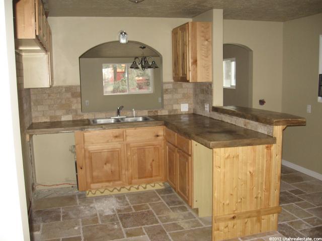 529 W 4925 S, Riverdale, UT 84405 — photo 6
