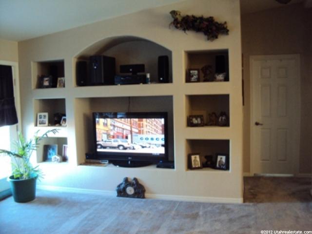 585 E 2715 S, Naples, UT 84078 — photo 3