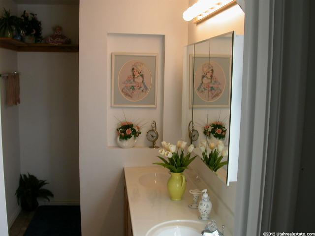 266 W 870 N, Logan, UT 84321 — photo 8