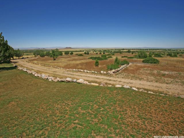 200 E Hilltop Rd, Kanosh, UT 84637 — photo 2