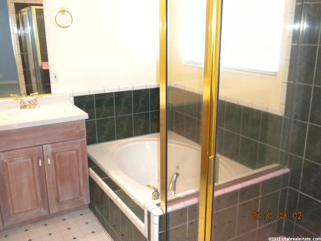 2154 E Wasatch Blvd, Sandy, UT 84092 — photo 11