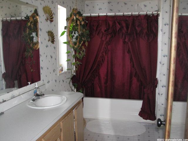 115 S 4 W, Preston, ID 83263 — photo 9