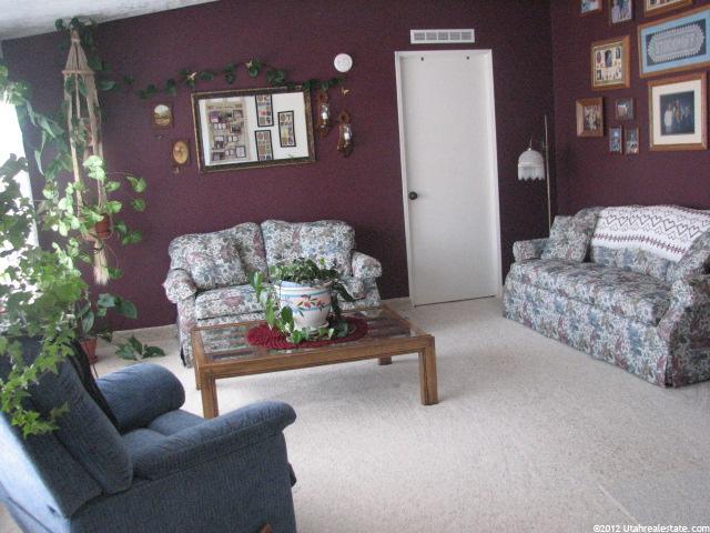 115 S 4 W, Preston, ID 83263 — photo 10