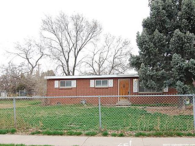 320 N Barlow St W, Clearfield, UT 84015 — photo 8